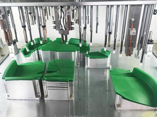 380V ร้อน Riveting กระบวนการ เครื่องปั่นสําหรับแผ่นประตูอัตโนมัติ
