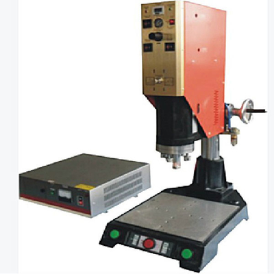 เครื่องเชื่อมอัลตราโซนิก 15khz 2600W อุปกรณ์เชื่อมโซนิค